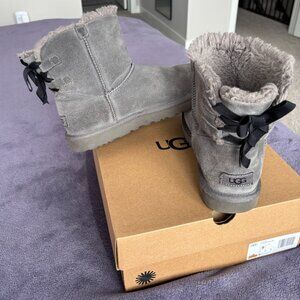 Grey Uggs with Bow With Lace Up Bow - Size 9